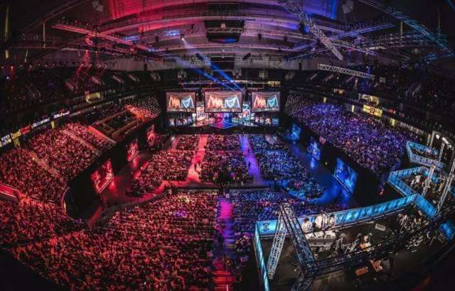 Los Ratones 将面对 Karmine Corp Blue ， Unicorns of Love 将在 EMEA Masters 2025 夏季半决赛中迎战 Los Heretics